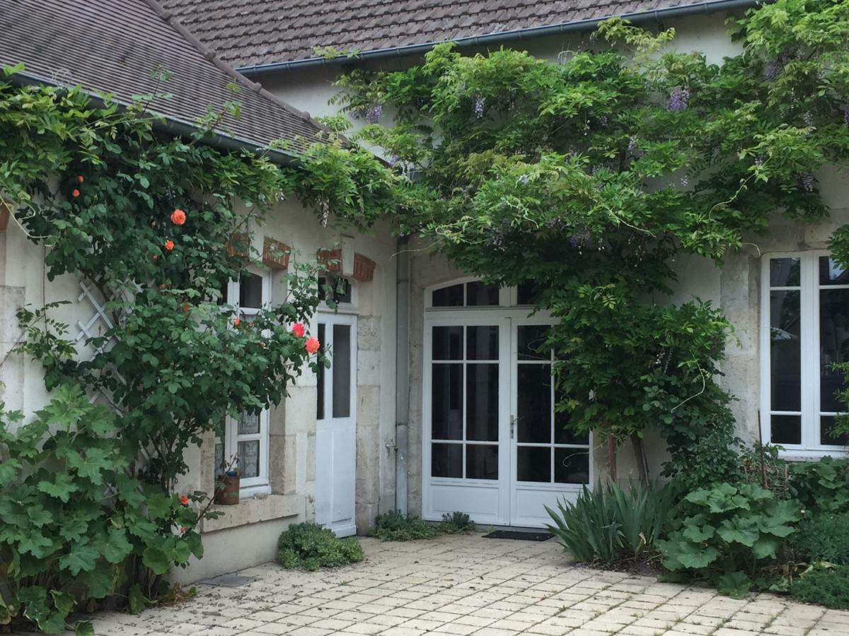 Le Clos Tilia Panzió Cléry-Saint-André Kültér fotó